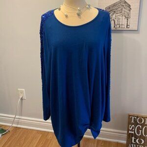 Nwot Lily Morgantwist Hem Sequin Sleeve Sweater